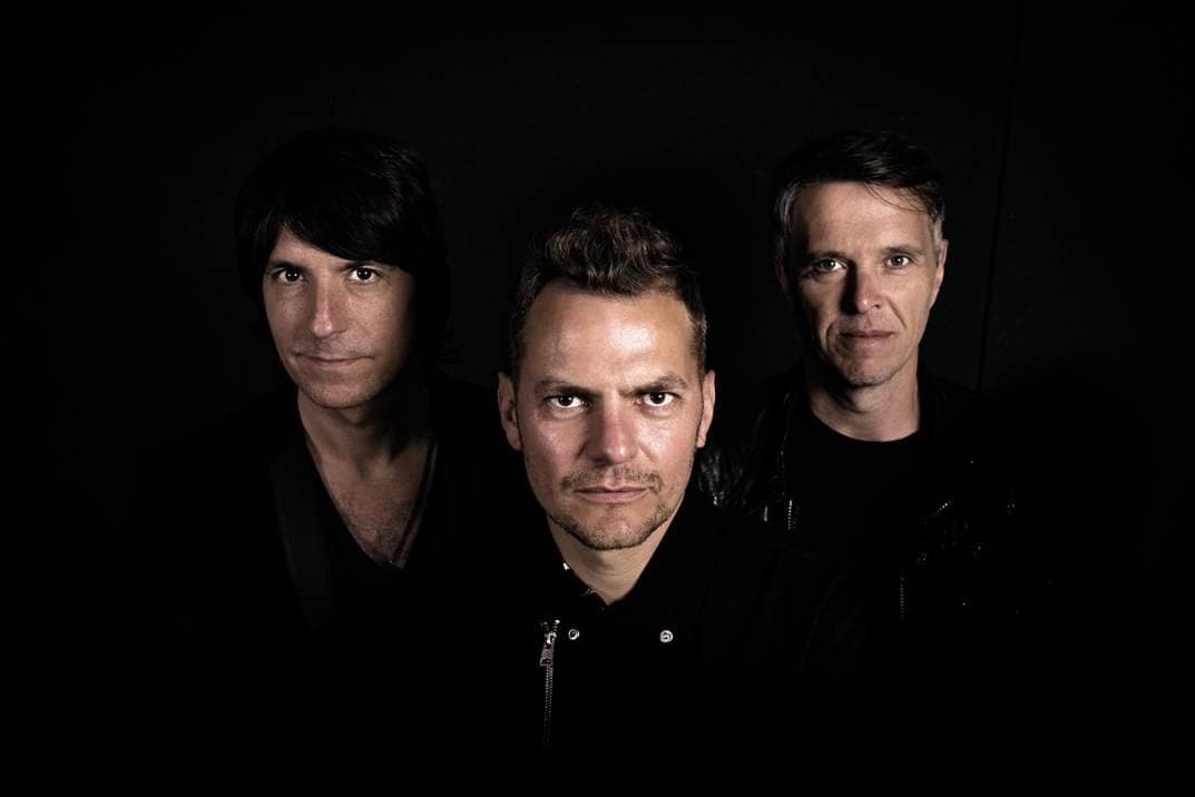 Party like its the 90s with Dodgy, Fun Lovin&#8217; Criminals and Toploader