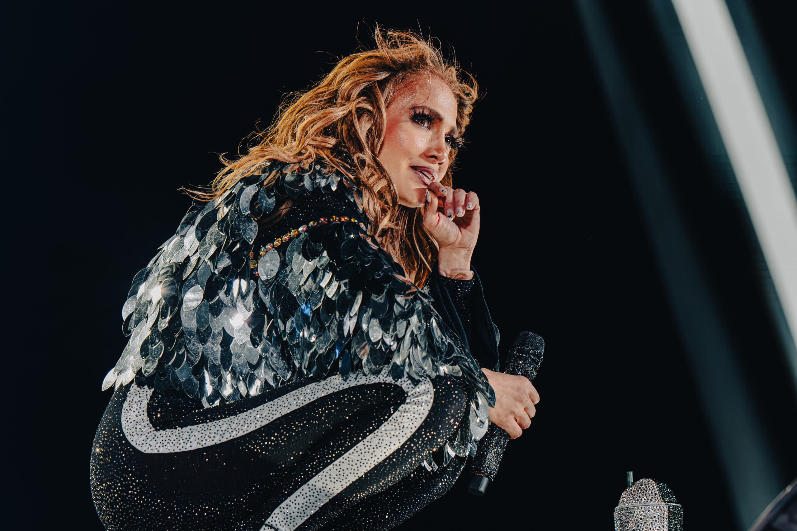 FACT Review: Jennifer Lopez brings the heat to Jeddah with sparkles, sequin and swagger